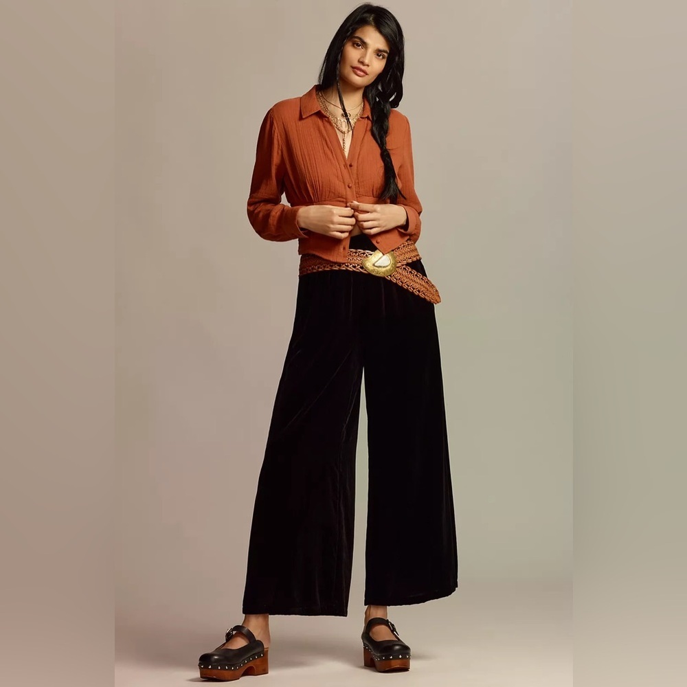 NWT Anthropologie pull on, smocked waist, Black Velvet Wide Leg Pants with